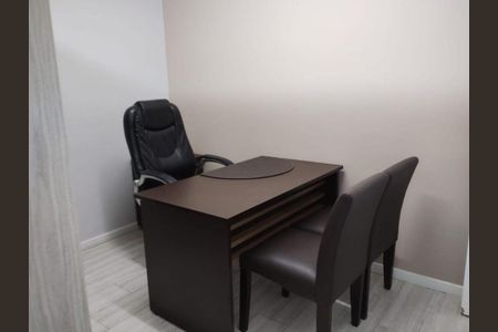 Casa à venda com 3 quartos, 217m² em Vila Scarpelli, Santo André