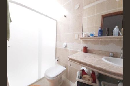 Casa à venda com 3 quartos, 210m² em Vila Afonsina, São Bernardo do Campo