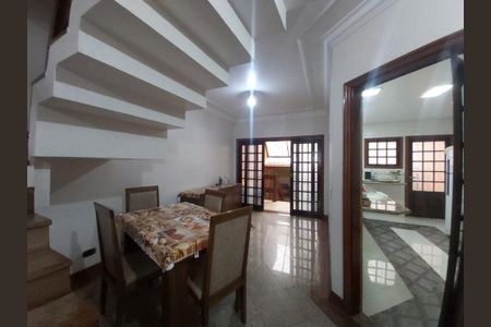 Casa à venda com 3 quartos, 210m² em Vila Afonsina, São Bernardo do Campo