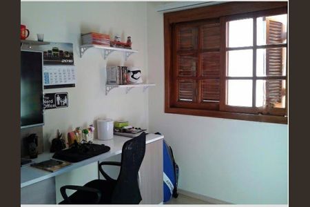 Casa à venda com 3 quartos, 239m² em Vila Alpina, Santo André