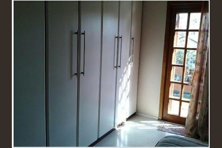 Casa à venda com 3 quartos, 239m² em Vila Alpina, Santo André