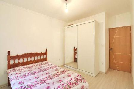 Casa à venda com 4 quartos, 315m² em Vila Eldizia, Santo André