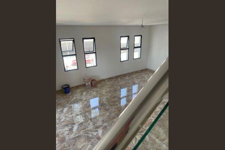 Casa à venda com 2 quartos, 117m² em Vila Pires, Santo André