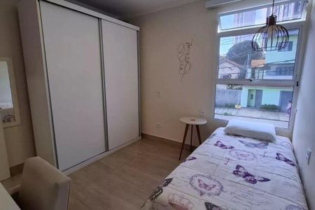Casa à venda com 3 quartos, 211m² em Vila Eldizia, Santo André