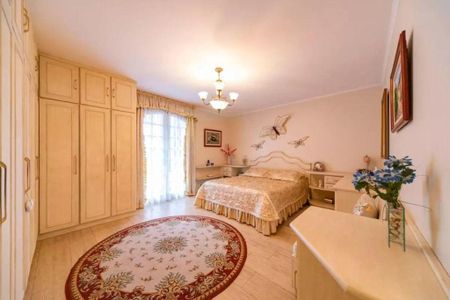 Casa à venda com 3 quartos, 400m² em Vila Assunção, Santo André