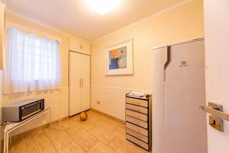 Casa à venda com 3 quartos, 400m² em Vila Assunção, Santo André