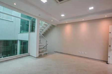 Casa à venda com 4 quartos, 204m² em Vila Assunção, Santo André