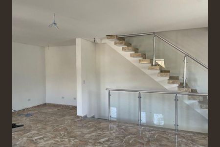 Casa à venda com 2 quartos, 128m² em Vila Pires, Santo André