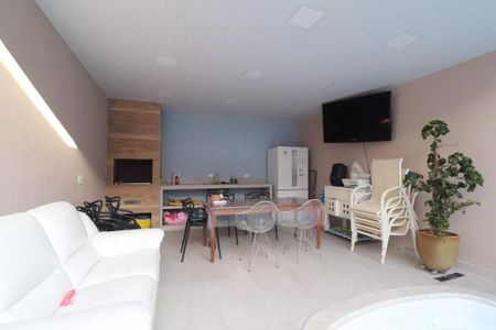 Casa à venda com 3 quartos, 246m² em Vila América, Santo André