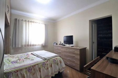 Casa à venda com 3 quartos, 198m² em Campestre, Santo André