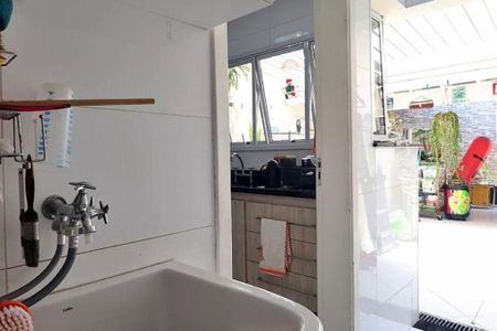 Casa à venda com 3 quartos, 198m² em Campestre, Santo André