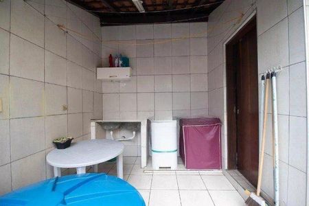 Casa à venda com 3 quartos, 162m² em Santa Maria, São Caetano do Sul