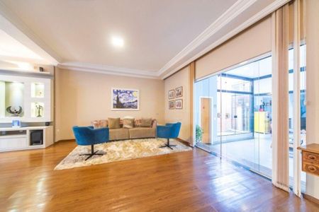 Casa à venda com 4 quartos, 400m² em Vila Santa Teresa, Santo André