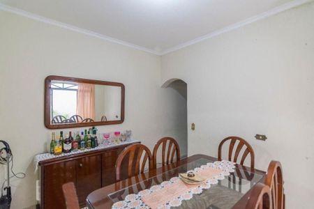 Casa à venda com 3 quartos, 234m² em Jardim Las Vegas, Santo André