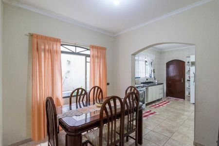 Casa à venda com 3 quartos, 234m² em Jardim Las Vegas, Santo André