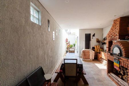 Casa à venda com 3 quartos, 260m² em Vila Metalúrgica, Santo André