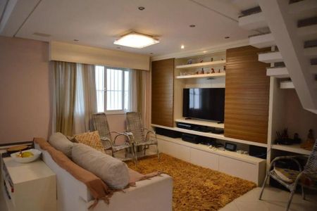 Casa à venda com 3 quartos, 125m² em Vila Scarpelli, Santo André