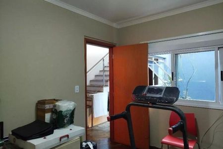 Casa à venda com 4 quartos, 184m² em Santa Maria, São Caetano do Sul