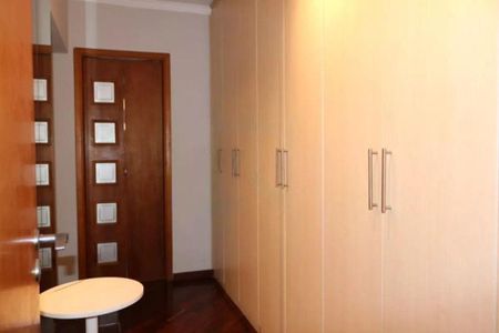 Casa à venda com 4 quartos, 184m² em Santa Maria, São Caetano do Sul