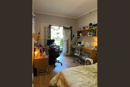 Casa à venda com 4 quartos, 442m² em Vila Floresta, Santo André