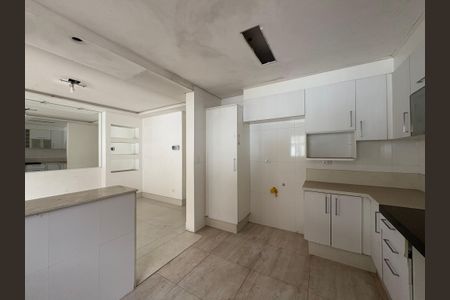 Casa à venda com 424m², 3 quartos e 6 vagasCozinha