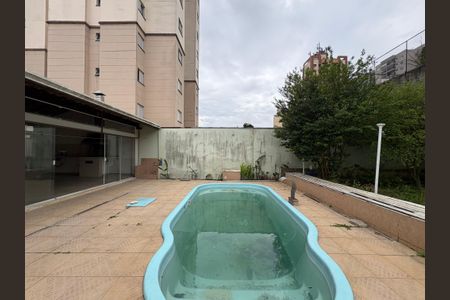 Casa à venda com 424m², 3 quartos e 6 vagasPiscina