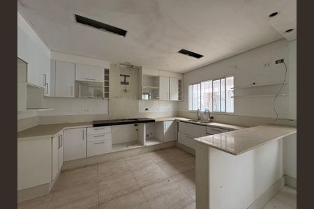 Casa à venda com 424m², 3 quartos e 6 vagasCozinha