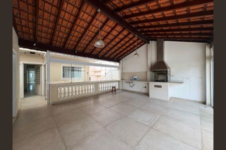 Casa à venda com 424m², 3 quartos e 6 vagasÁrea gourmet