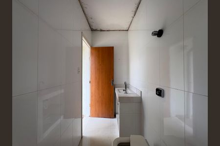 Casa à venda com 424m², 3 quartos e 6 vagasBanheiro 2