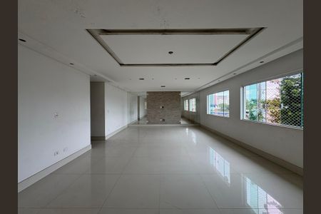 Sala de casa à venda com 3 quartos, 424m² em Parque Bandeirante, Santo André