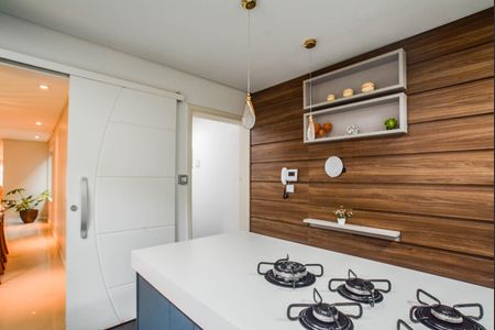 Casa à venda com 409m², 6 quartos e 6 vagas Casa à venda com 409m², 6 quartos e 6 vagasCozinha