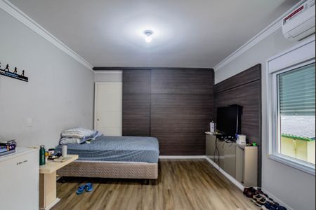 Casa à venda com 409m², 6 quartos e 6 vagas Casa à venda com 409m², 6 quartos e 6 vagasSuíte 3