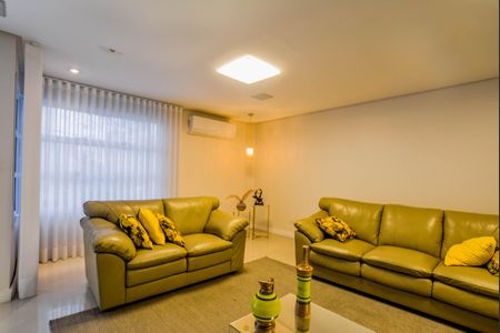 Sala de casa à venda com 6 quartos, 409m² em Centro, Santo André