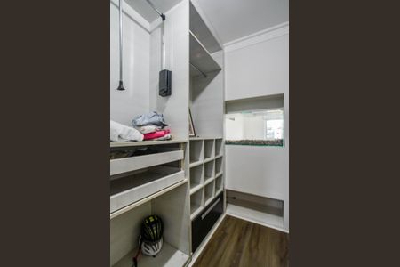 Casa à venda com 409m², 6 quartos e 6 vagas Casa à venda com 409m², 6 quartos e 6 vagasSuíte 4