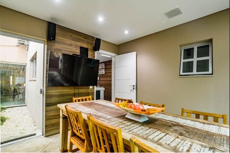 Casa à venda com 409m², 6 quartos e 6 vagas Casa à venda com 409m², 6 quartos e 6 vagasÁrea gourmet