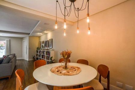 Casa à venda com 3 quartos, 270m² em Jardim Bela Vista, Santo André