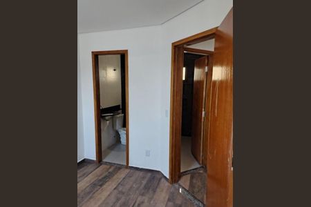 Apartamento à venda com 2 quartos, 48m² em Vila Vitória, Santo André