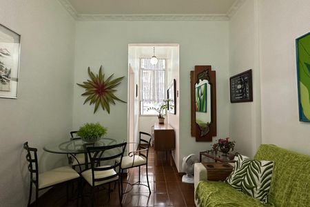 Apartamento para alugar com 60m², 2 quartos e sem vaga Apartamento para alugar com 60m², 2 quartos e sem vagaSala