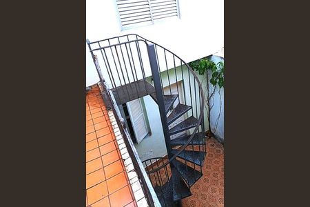 Casa à venda com 176m², 3 quartos e 2 vagas