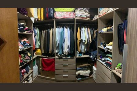 Casa à venda com 3 quartos, 267m² em Parque Sao Vicente, Santo André