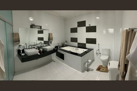 Casa à venda com 3 quartos, 267m² em Parque Sao Vicente, Santo André