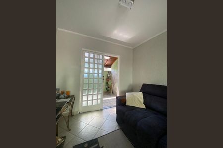 Casa à venda com 3 quartos, 101m² em Vila Metalúrgica, Santo André