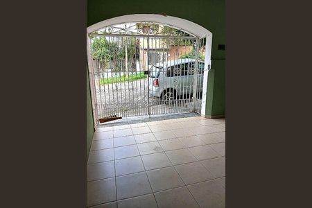 Casa à venda com 215m², 3 quartos e 2 vagas