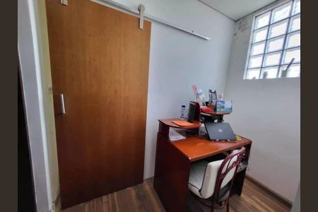 Casa à venda com 3 quartos, 203m² em Jardim Moncoes, Santo André