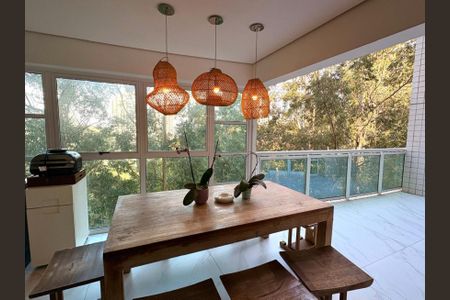 Apartamento à venda com 286m², 4 quartos e 4 vagasFoto 11