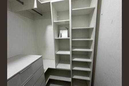 Apartamento à venda com 48m², 1 quarto e 1 vagaCloset