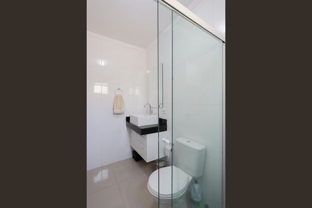 Casa de condomínio à venda com 65m², 2 quartos e 1 vagaBanheiro