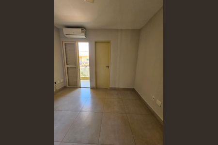 Casa de condomínio para alugar com 110m², 3 quartos e 2 vagasSuíte
