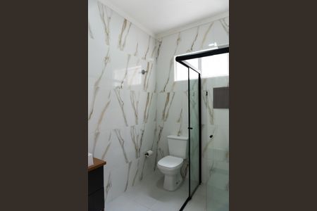 Casa para alugar com 130m², 3 quartos e 2 vagas Casa para alugar com 130m², 3 quartos e 2 vagasBanheiro Social 1