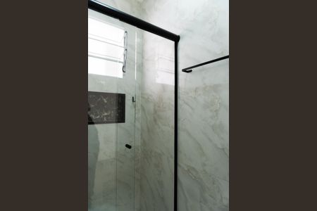 Casa para alugar com 130m², 3 quartos e 2 vagas Casa para alugar com 130m², 3 quartos e 2 vagasBanheiro Social 2